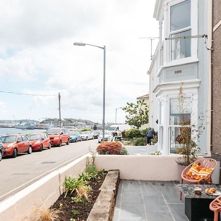 Stunning Views Over The Beautiful Falmouth Harbour Екстериор снимка